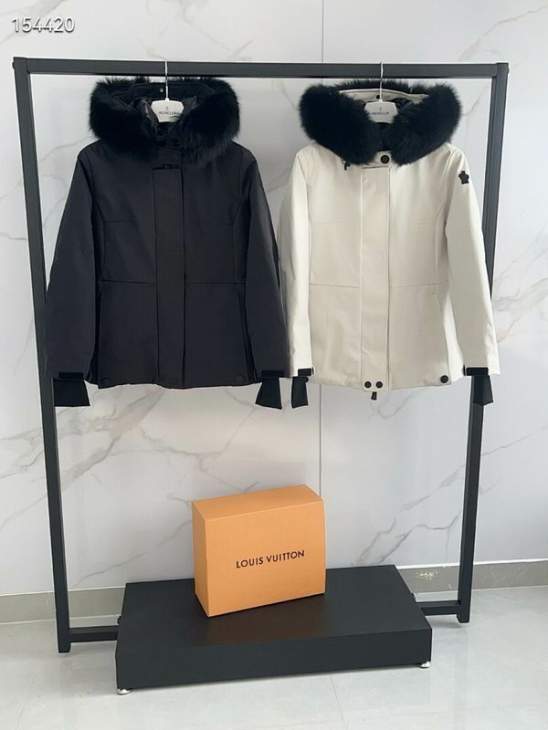 Picture of Moncler Down Jackets _SKUMonclersz1-426yr44437169